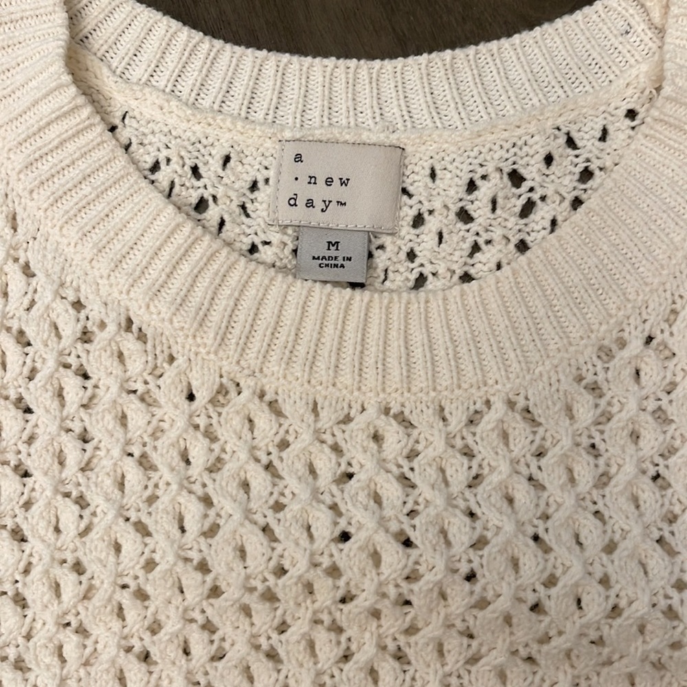 A New Day - Sweater Vest - Picture 3 of 4